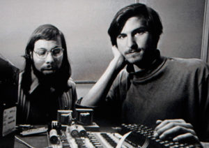 Wozniak y Steve Jobs fundando Apple